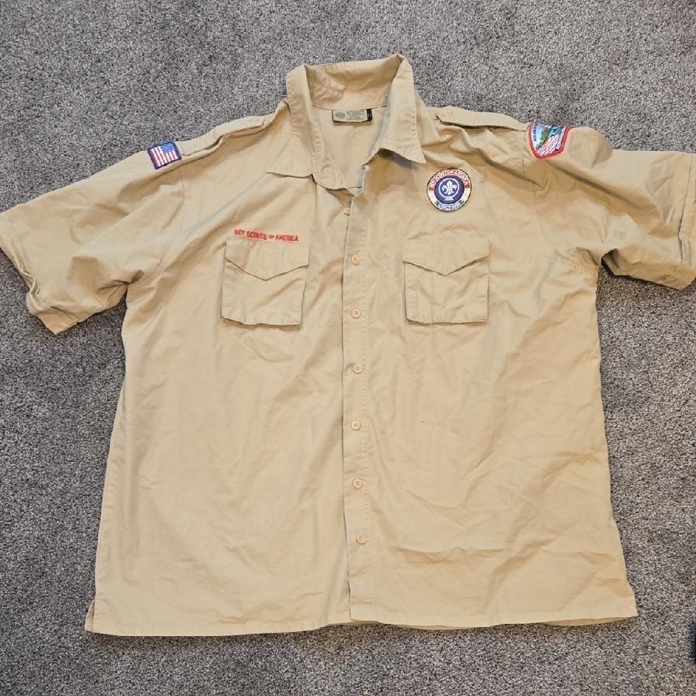 Boy Scoits Of America Mens Adult  Shirt Sleeve Shirt with Patches 2XL
